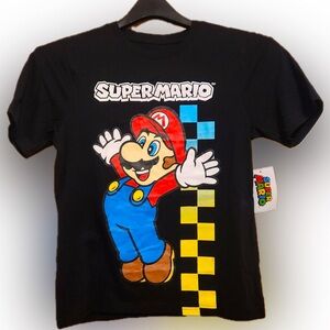 New Super Mario Tshirt